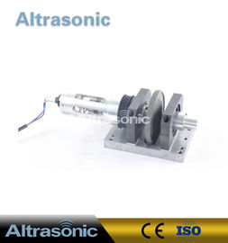 macchina rotatoria di titanio ultrasonica di saldatura a ultrasuoni della ruota 800W per taffettà materiale speciale