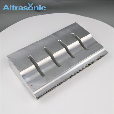 alluminio Horn di 15k 4200w per la saldatrice di plastica ultrasonica