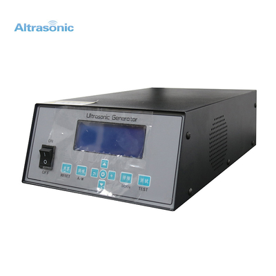 Saldatore ultrasonico Machine 2600w di corrente alternata di plastica