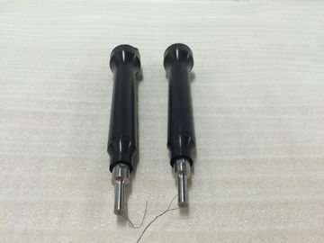 incastonatura ultrasonica del cavo 70Khz degli smart card Mattching Horn di titanio con il foro di 0.m