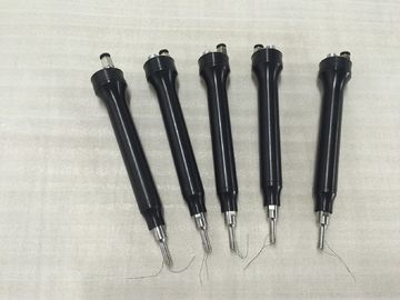 incastonatura ultrasonica del cavo 70Khz degli smart card Mattching Horn di titanio con il foro di 0.m